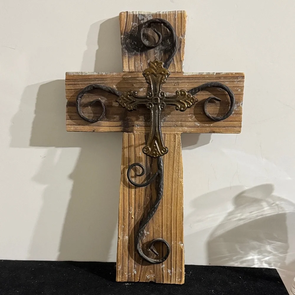Vintage Distress Rustic metal and wood scrollwork wall hanging cross.